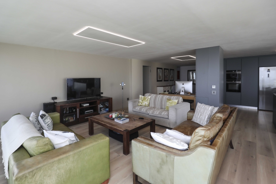 3 Bedroom Property for Sale in Beachfront Western Cape
